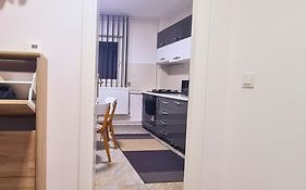 Cozy Apartment Central II
